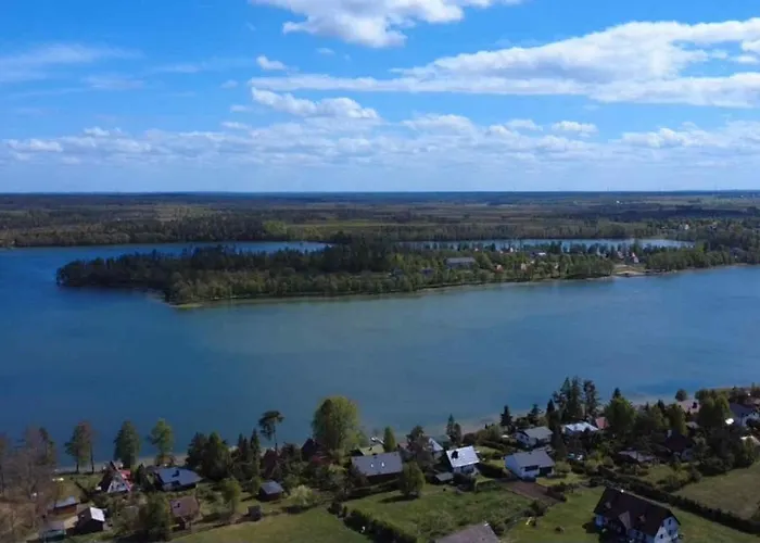 Semesterbostad Nad Jeziorem Mausz
