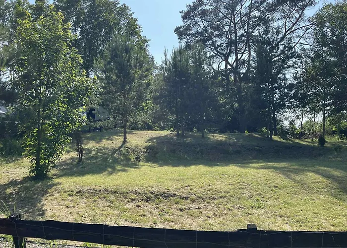 Nad Jeziorem Mausz Semesterbostad Parchowo